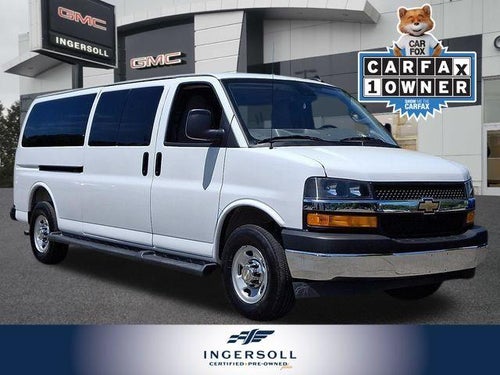 2025 Chevrolet Express Passenger 1LT