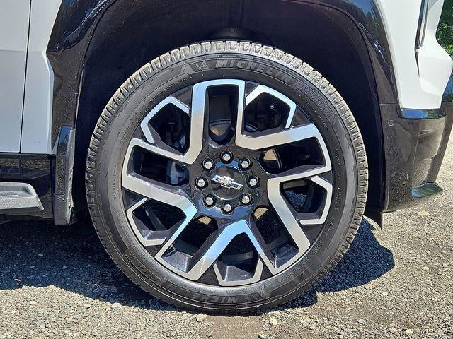 2025 Chevrolet Silverado EV RST - Max Range