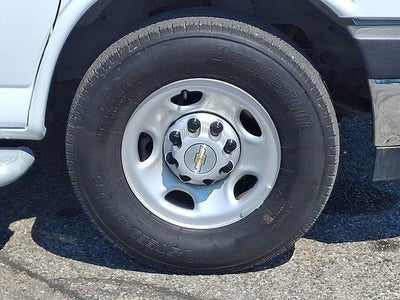 2025 Chevrolet Express Cargo Base