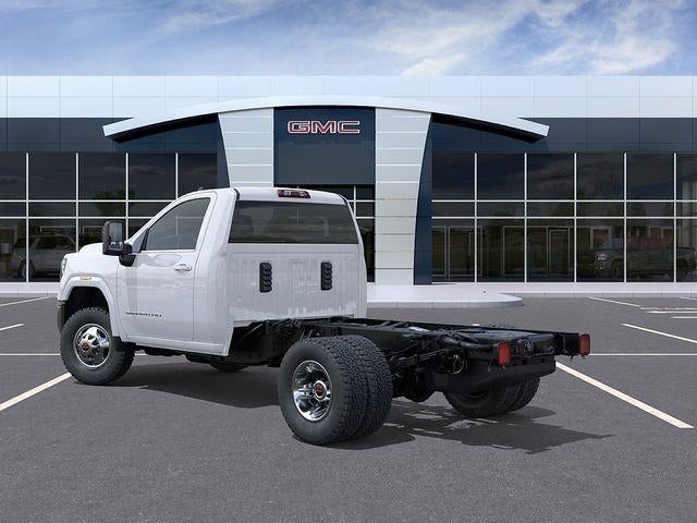 2026 GMC Sierra 3500 HD Chassis Cab SLE