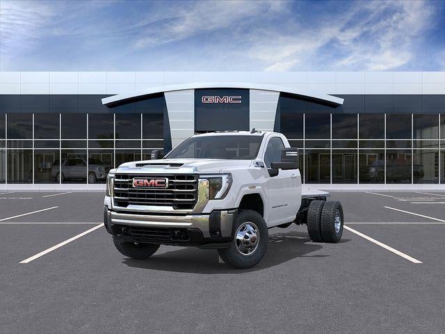 2026 GMC Sierra 3500 HD Chassis Cab SLE