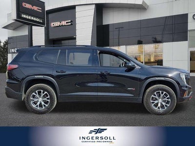 2025 GMC Acadia AT4