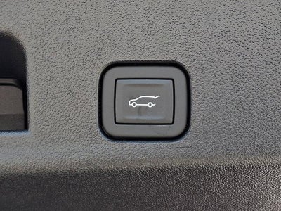 2025 GMC Acadia AT4