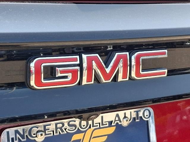 2025 GMC Acadia AT4