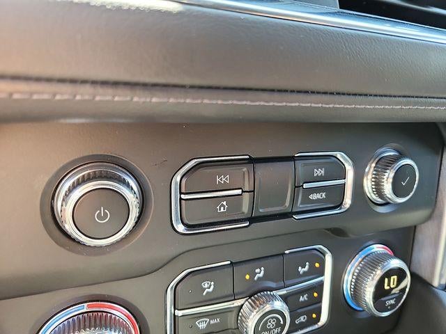 2024 GMC Yukon SLE