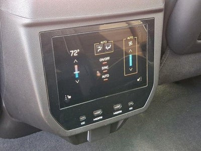 2025 GMC Yukon Denali Ultimate