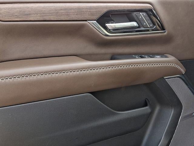 2025 GMC Yukon Denali Ultimate