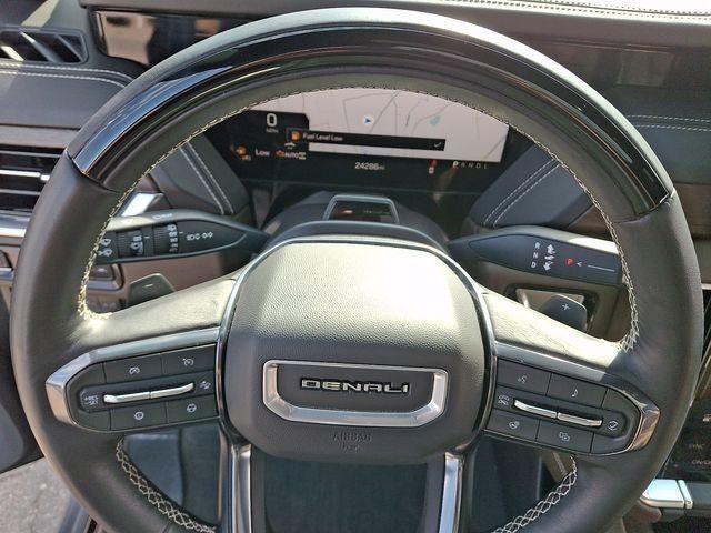 2025 GMC Yukon Denali Ultimate