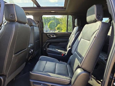 2022 GMC Yukon XL SLT