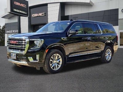 2022 GMC Yukon XL SLT