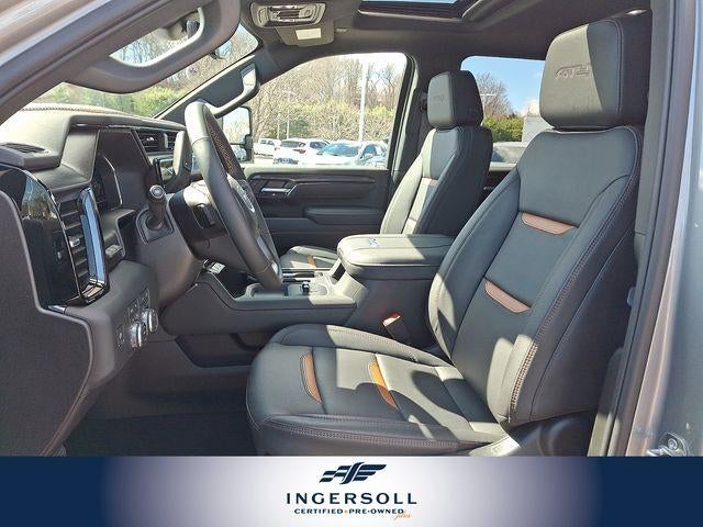 2025 GMC Sierra 3500 HD AT4