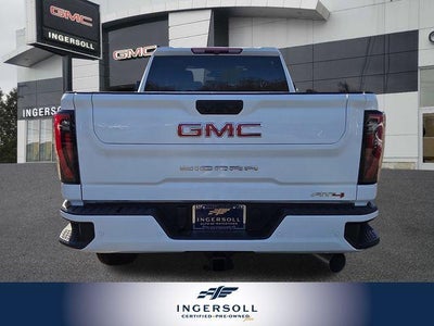 2025 GMC Sierra 3500 HD AT4