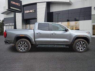 2024 GMC Canyon AT4