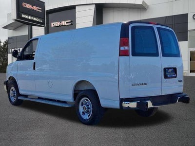 2025 GMC Savana Cargo Base