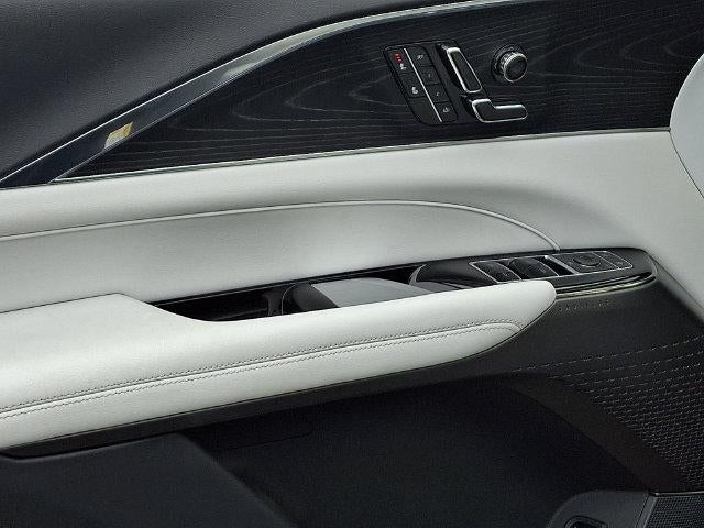 2024 Cadillac LYRIQ Sport 1