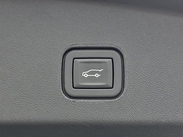 2024 Cadillac LYRIQ Sport 1