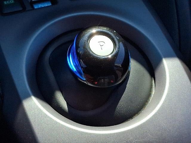 2025 Nissan LEAF S