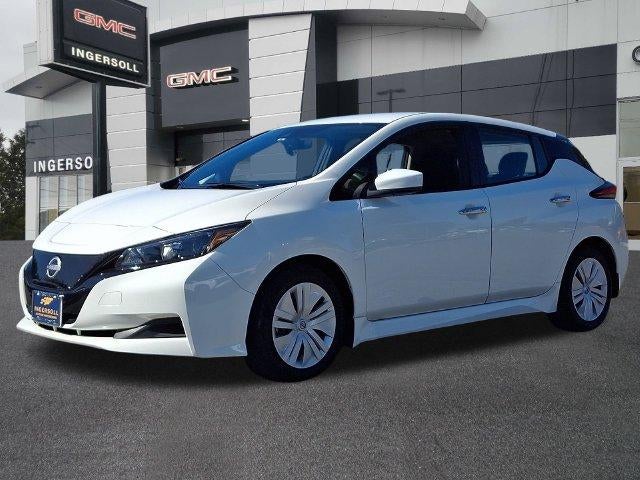 2025 Nissan LEAF S