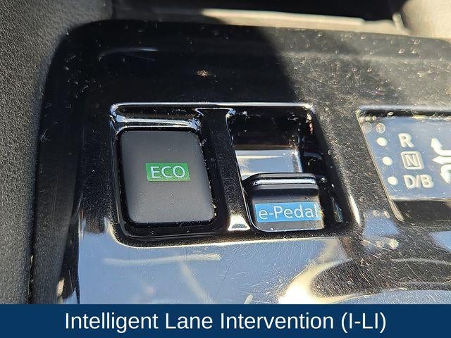 2018 Nissan LEAF SV