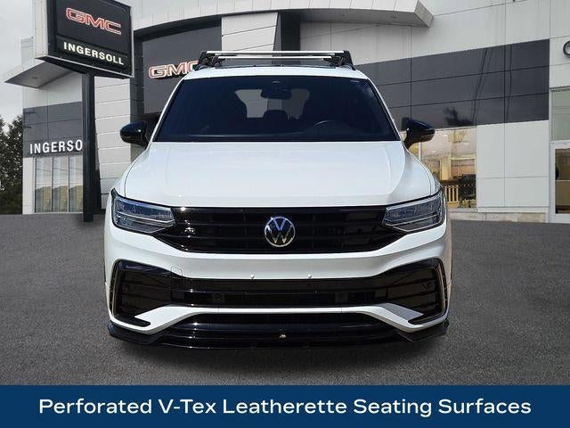 2022 Volkswagen Tiguan SE R-Line Black