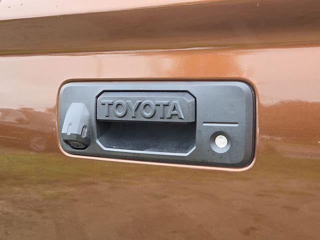 2016 Toyota Tundra 4WD Truck Platinum
