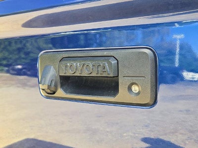 2014 Toyota Tundra 4WD Truck SR