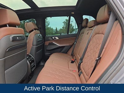 2025 BMW X5 M60i