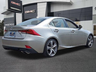 2018 Lexus IS 