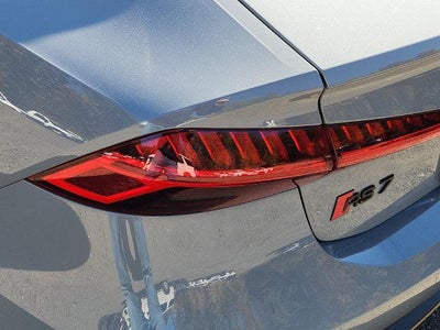 2022 Audi RS 7 Base