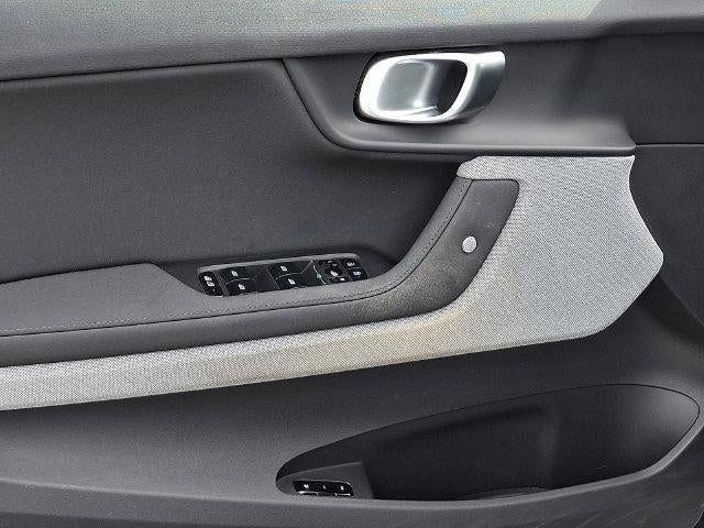 2024 POLESTAR 2 Base