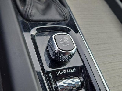 2018 Volvo XC60 Inscription