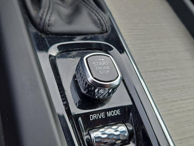 2018 Volvo XC60 Inscription