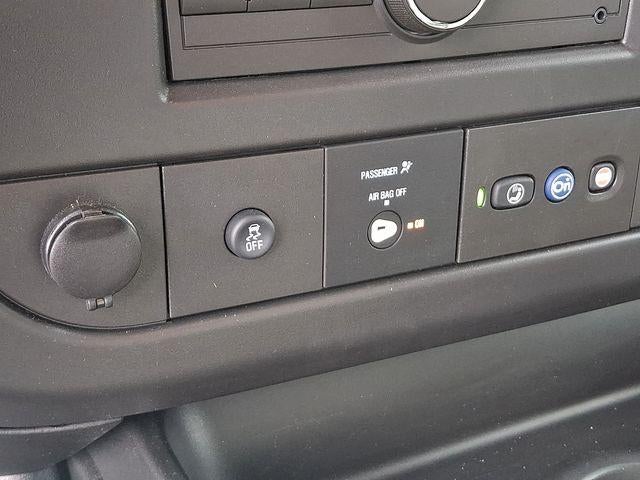 2025 Chevrolet Express Cutaway 3500 Base