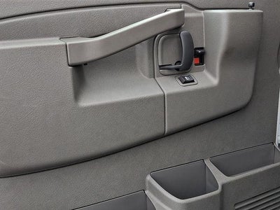 2025 Chevrolet Express Cutaway 3500 Base