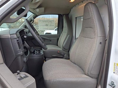2025 Chevrolet Express Cutaway 3500 Base