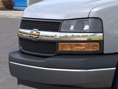 2025 Chevrolet Express Cargo Base