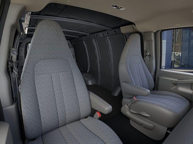 2025 Chevrolet Express Cargo Base