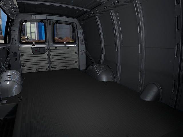 2025 Chevrolet Express Cargo Base