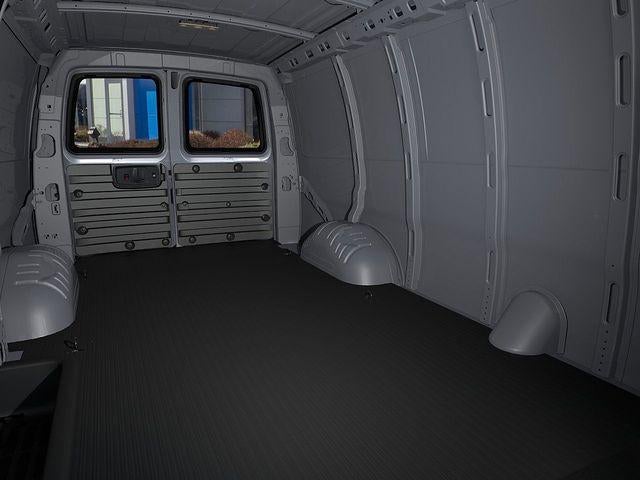 2025 Chevrolet Express Cargo Base