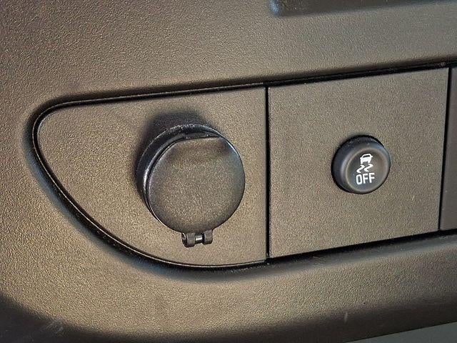 2025 GMC Savana Cutaway 3500 Base