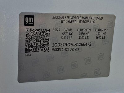 2025 GMC Savana Cutaway 3500 Base