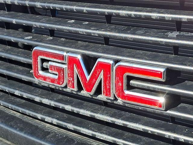 2025 GMC Savana Cutaway 3500 Base