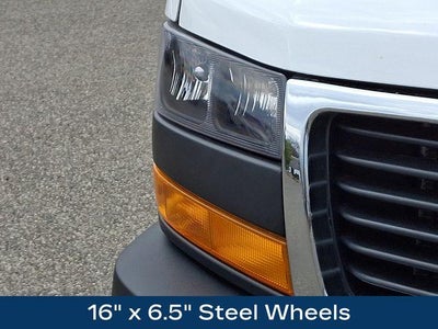 2024 GMC Savana Cargo 2500 Base