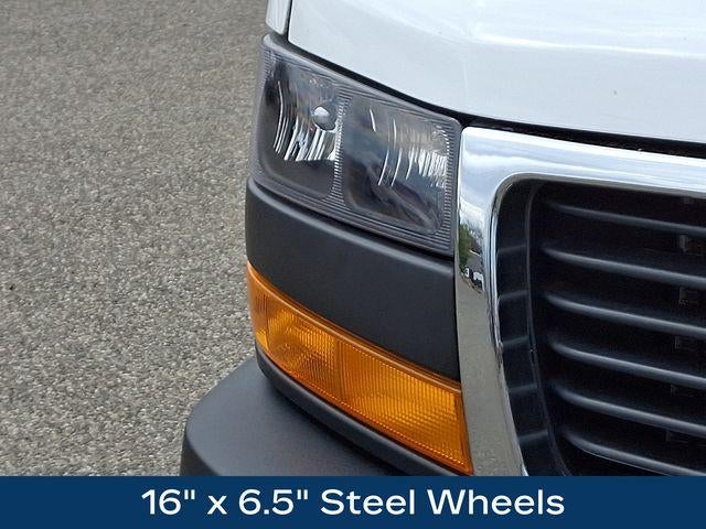 2024 GMC Savana Cargo 2500 Base