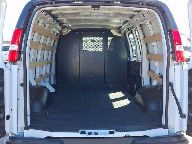 2024 GMC Savana Cargo 2500 Base