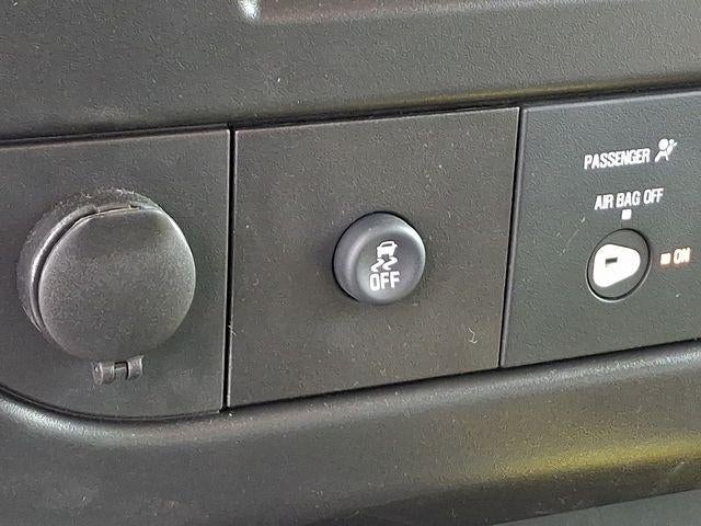 2026 Chevrolet Express Cutaway 3500 Base