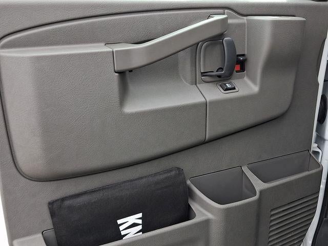 2026 Chevrolet Express Cutaway 3500 Base