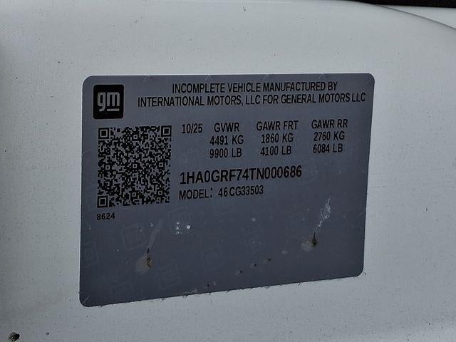 2026 Chevrolet Express Cutaway 3500 Base