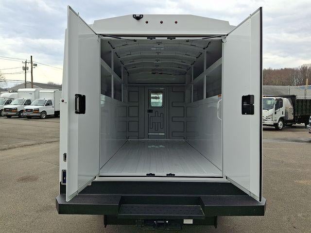 2026 Chevrolet Express Cutaway 3500 Base