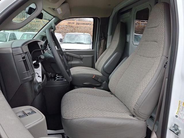 2026 Chevrolet Express Cutaway 3500 Base